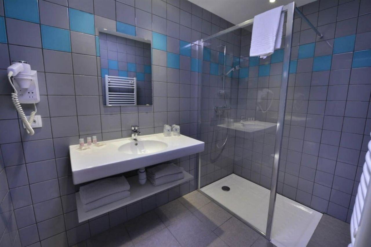 פווי אן-אוקסואה Hotel Du Val Vert מראה חיצוני תמונה