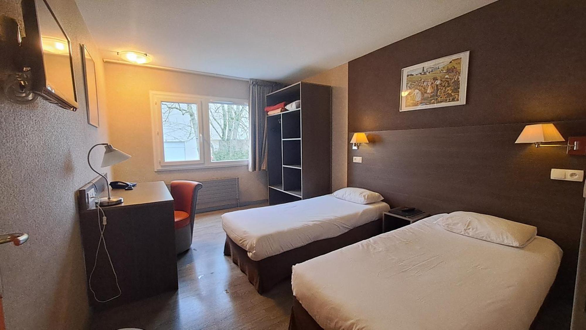 פווי אן-אוקסואה Hotel Du Val Vert מראה חיצוני תמונה
