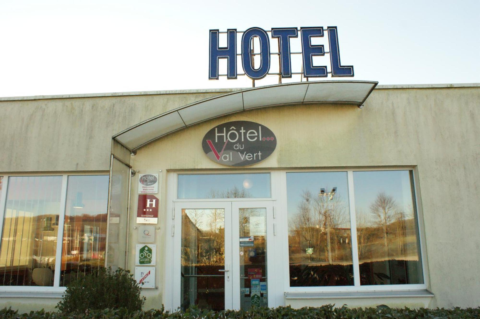 פווי אן-אוקסואה Hotel Du Val Vert מראה חיצוני תמונה