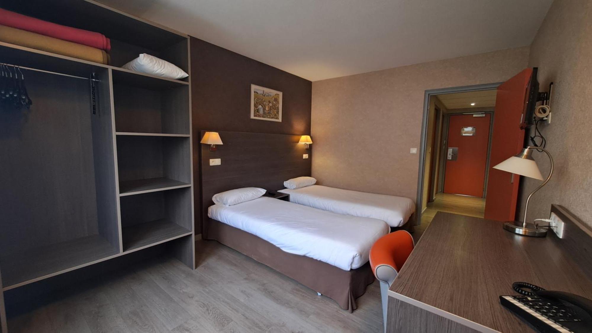 פווי אן-אוקסואה Hotel Du Val Vert מראה חיצוני תמונה