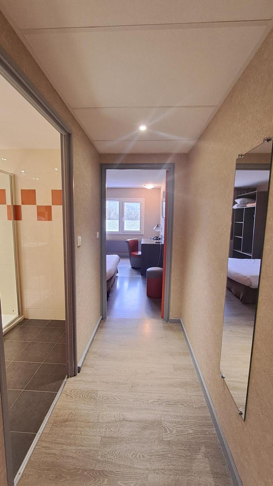 פווי אן-אוקסואה Hotel Du Val Vert מראה חיצוני תמונה